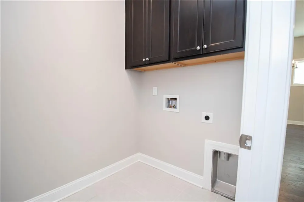 245 Spruce Pine Circle Peachtree City, GA 30269