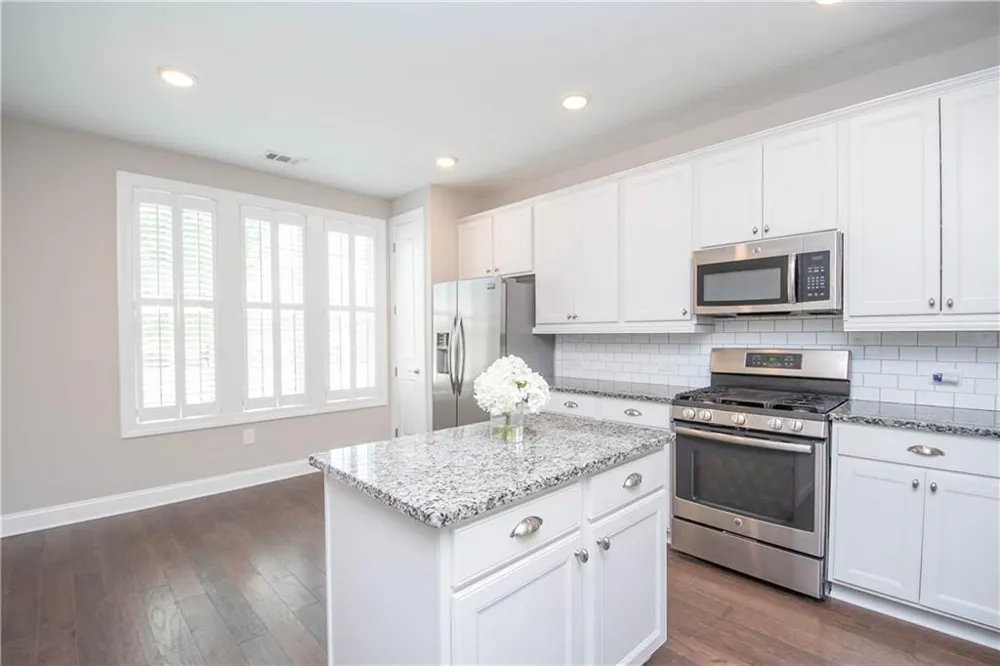 245 Spruce Pine Circle Peachtree City, GA 30269