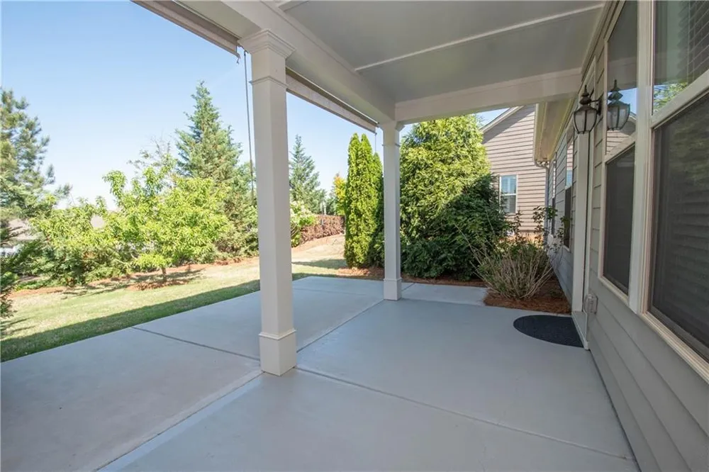 245 Spruce Pine Circle Peachtree City, GA 30269