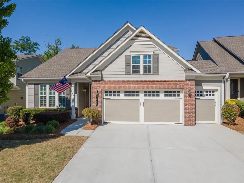 245 Spruce Pine Circle Peachtree City, GA 30269