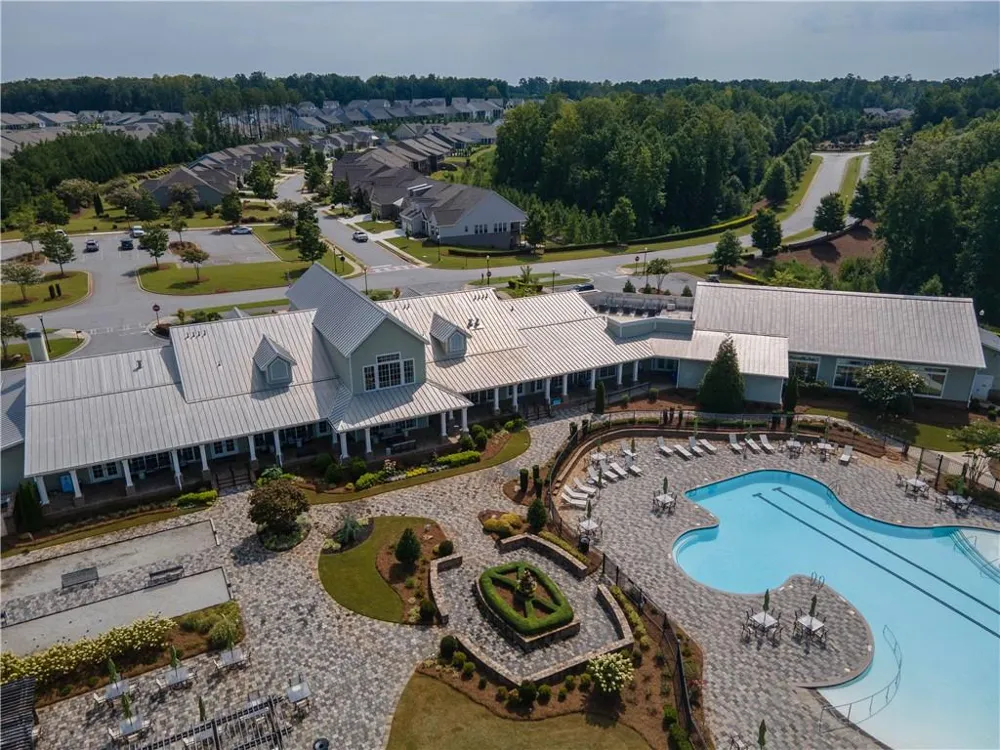 245 Spruce Pine Circle Peachtree City, GA 30269