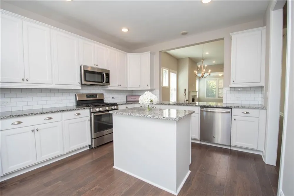 245 Spruce Pine Circle Peachtree City, GA 30269