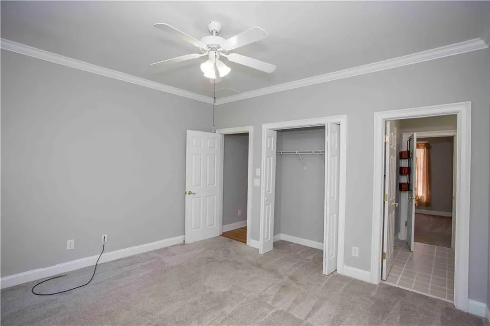 31 Rocky Circle NE White, GA 30184