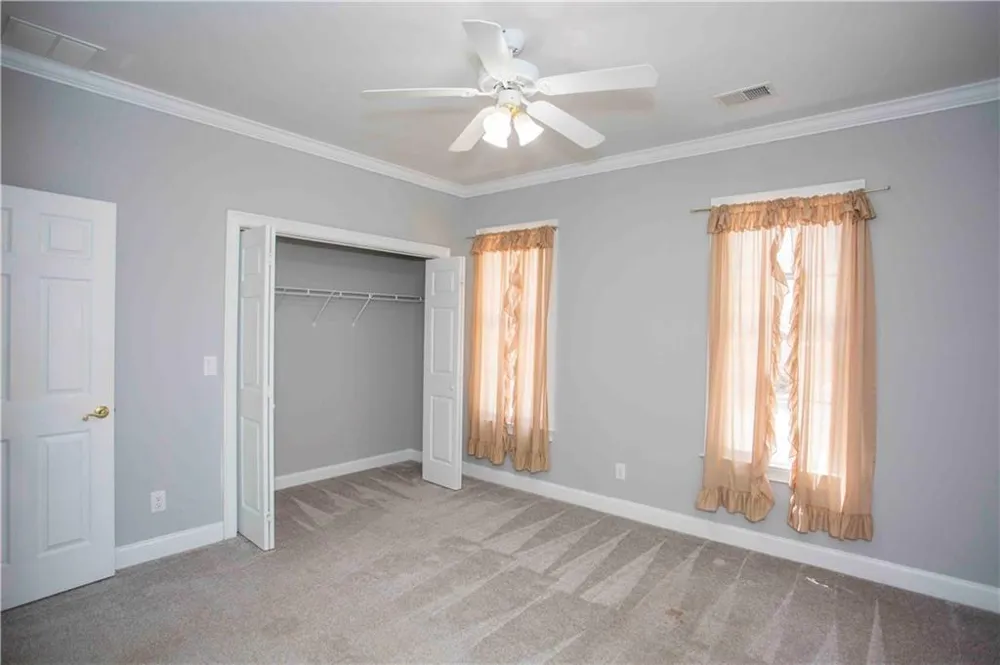 31 Rocky Circle NE White, GA 30184