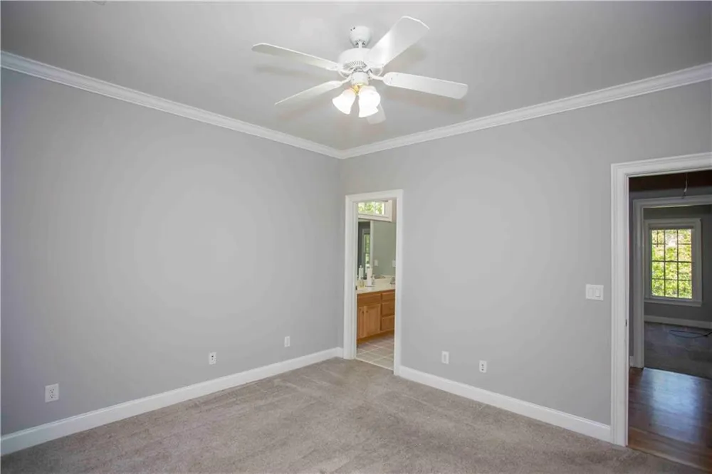 31 Rocky Circle NE White, GA 30184