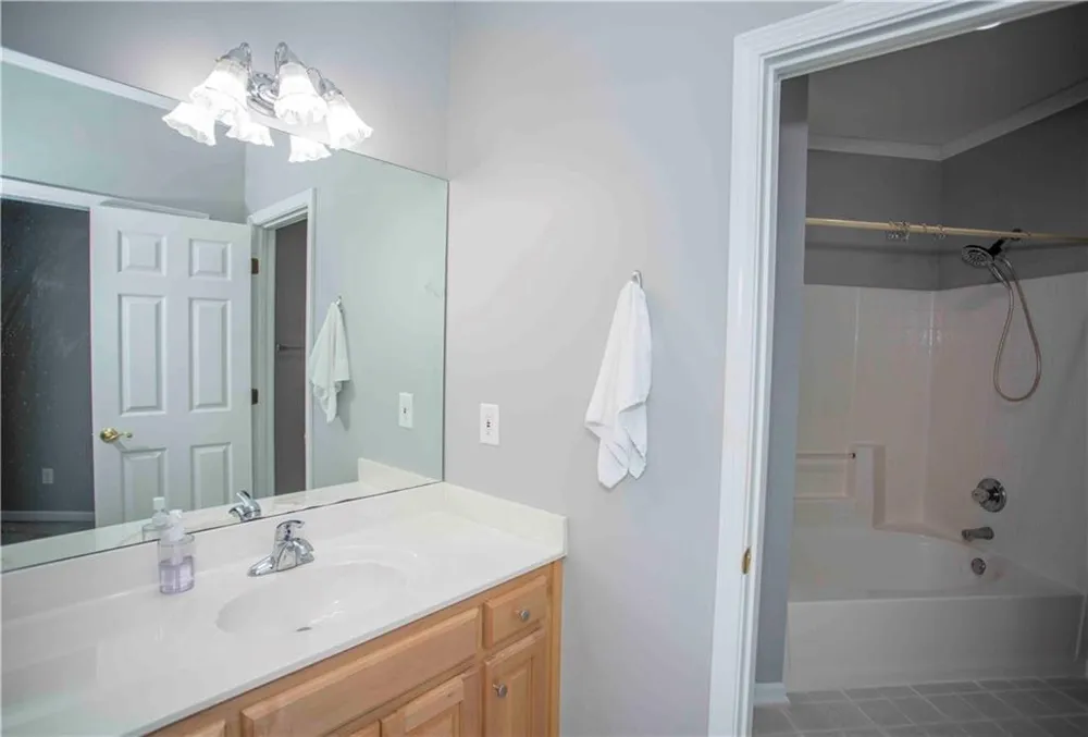 31 Rocky Circle NE White, GA 30184