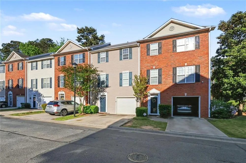 2402 Beaver Falls NW Norcross, GA 30071