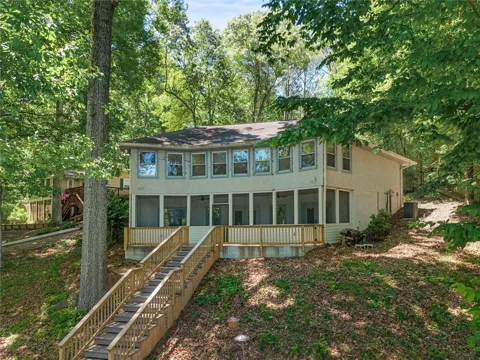161 Flamingo Court