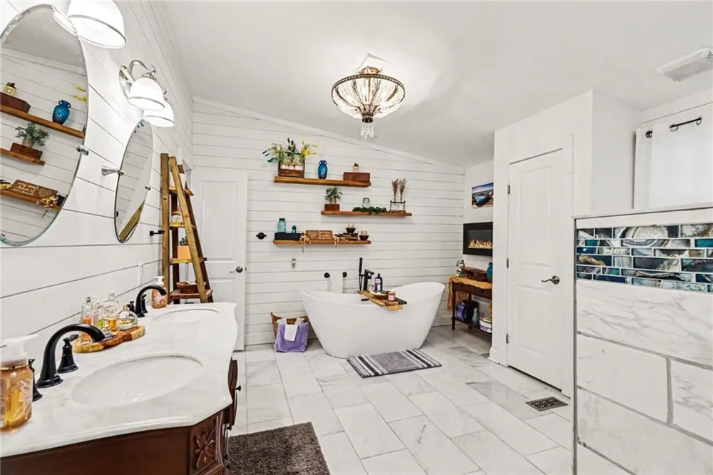 197 Hills Creek Road Taylorsville, GA 30178