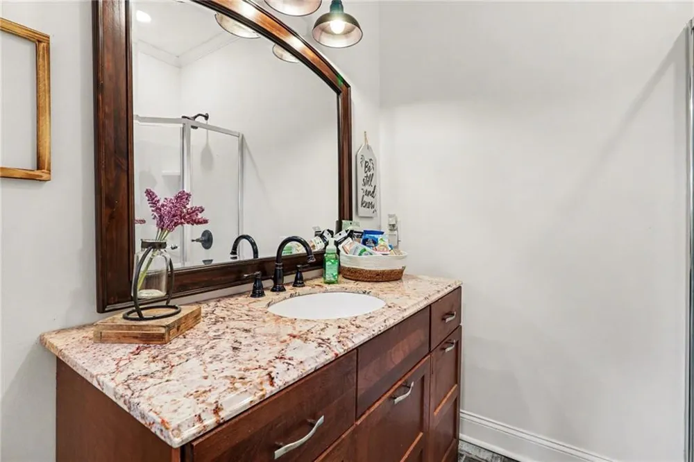 197 Hills Creek Road Taylorsville, GA 30178