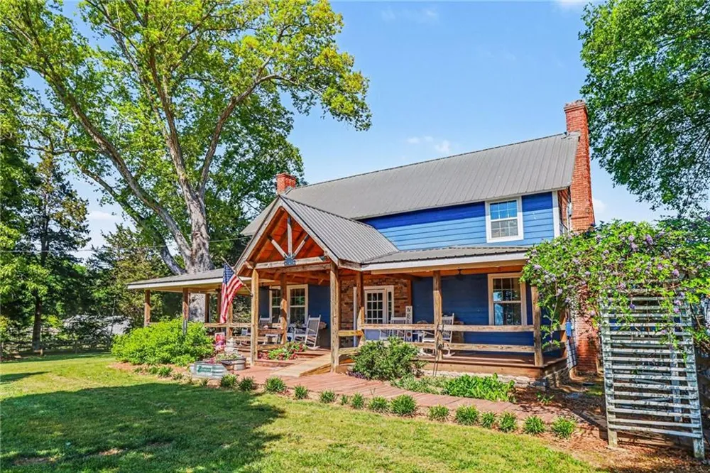 197 Hills Creek Road Taylorsville, GA 30178