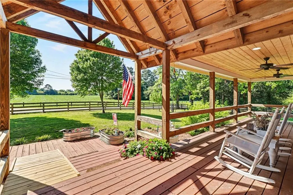 197 Hills Creek Road Taylorsville, GA 30178