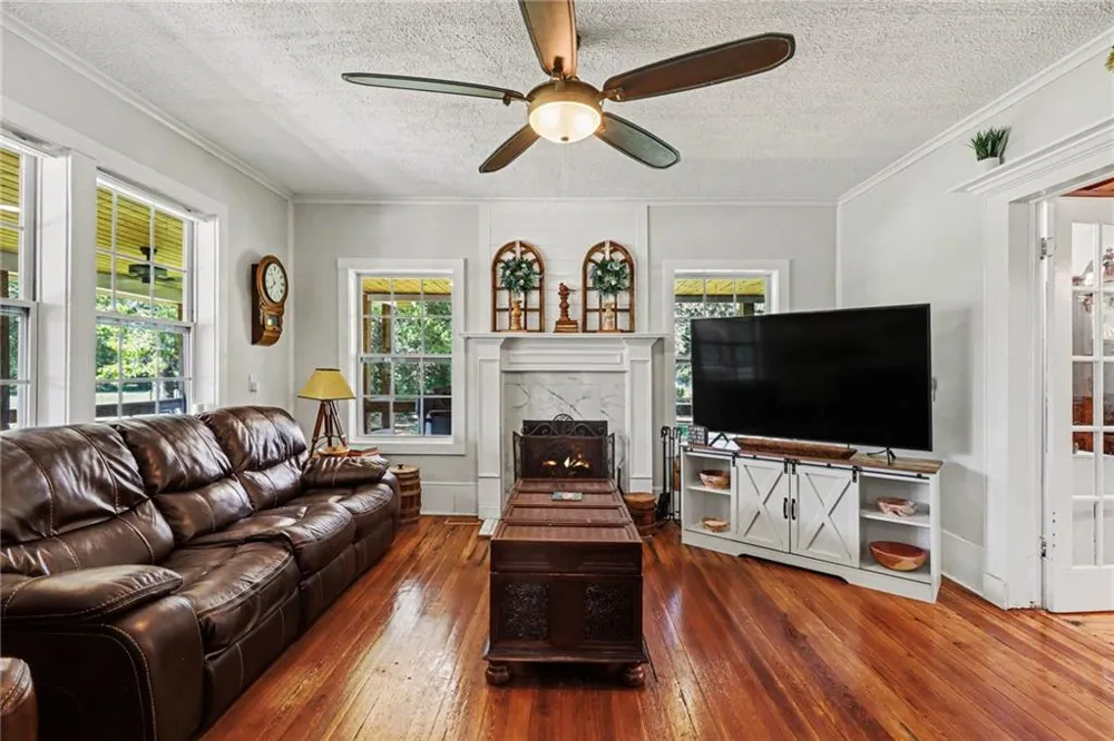 197 Hills Creek Road Taylorsville, GA 30178