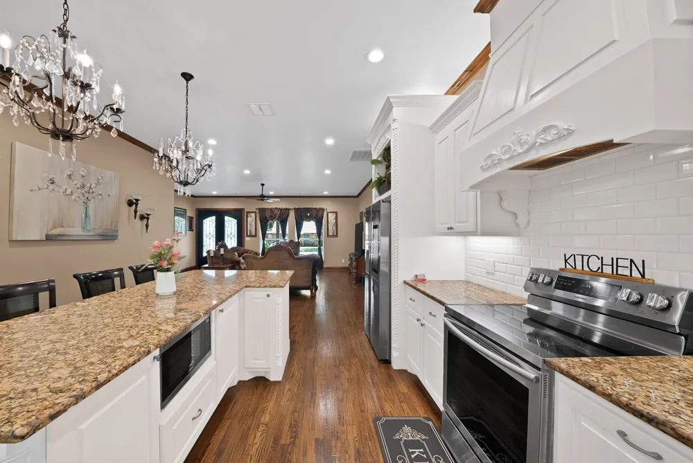 4713 Bernice Street Haltom City, TX 76117