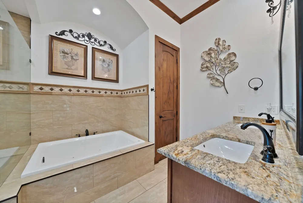 4713 Bernice Street Haltom City, TX 76117
