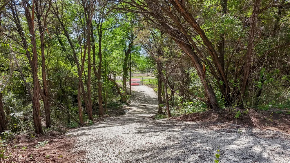N Hwy 144 Glen Rose, TX 76043