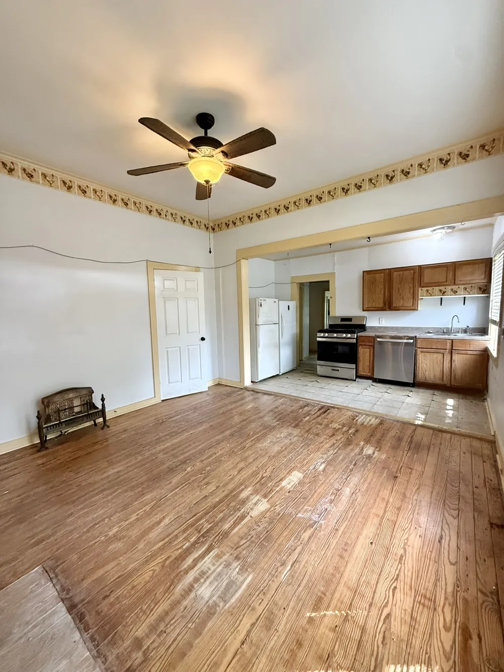 205 Lake Street Mooringsport, LA 71060