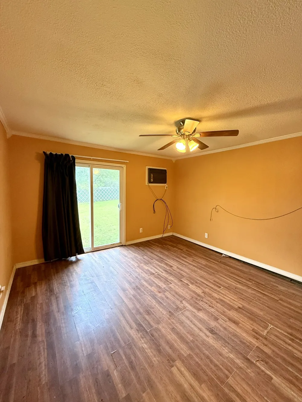 205 Lake Street Mooringsport, LA 71060