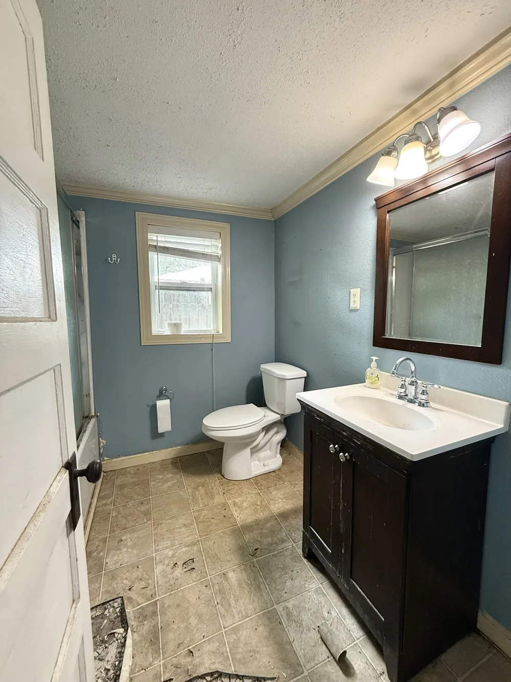 205 Lake Street Mooringsport, LA 71060
