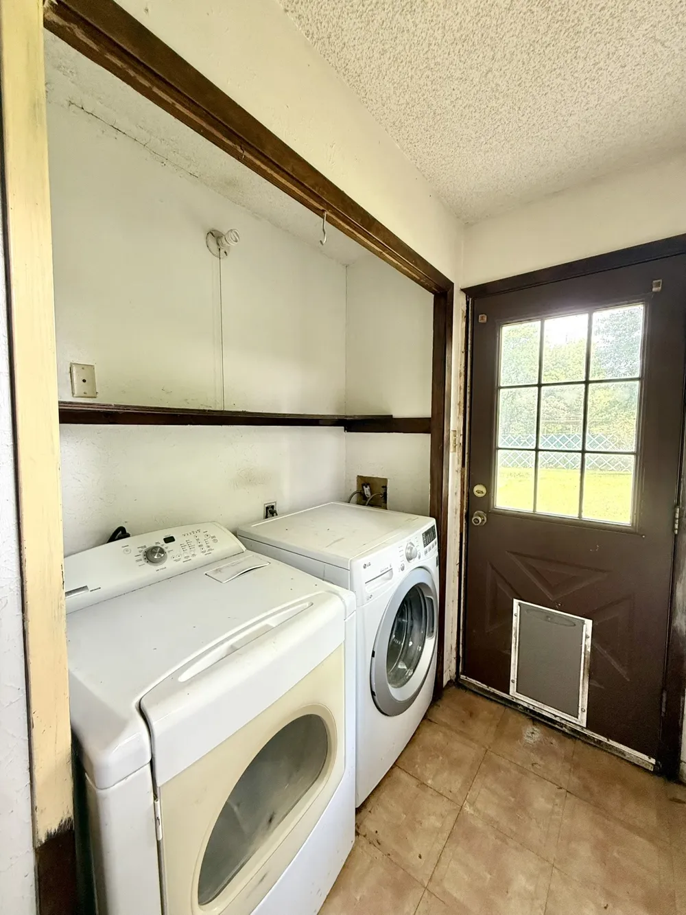 205 Lake Street Mooringsport, LA 71060