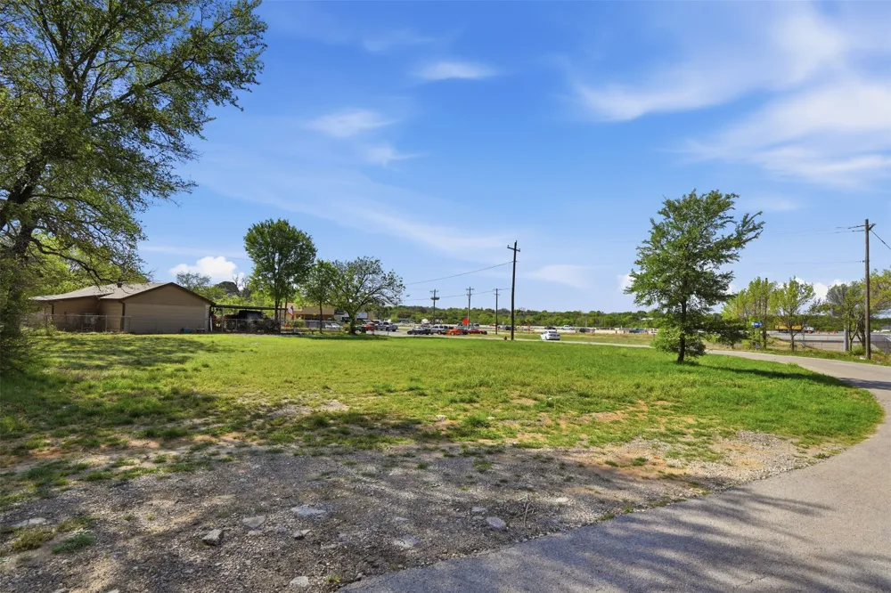 4236 Karen Lane Lake Worth, TX 76135