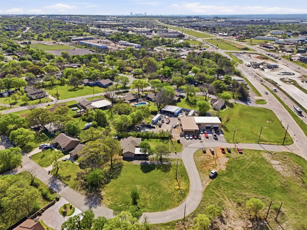 4236 Karen Lane Lake Worth, TX 76135