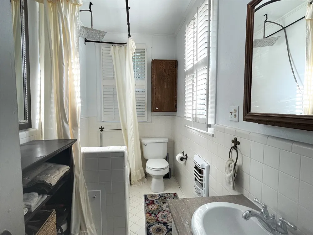 702 S 9th Avenue Teague, TX 75860