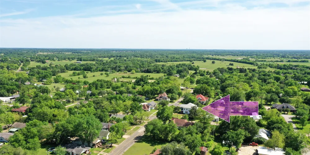 702 S 9th Avenue Teague, TX 75860