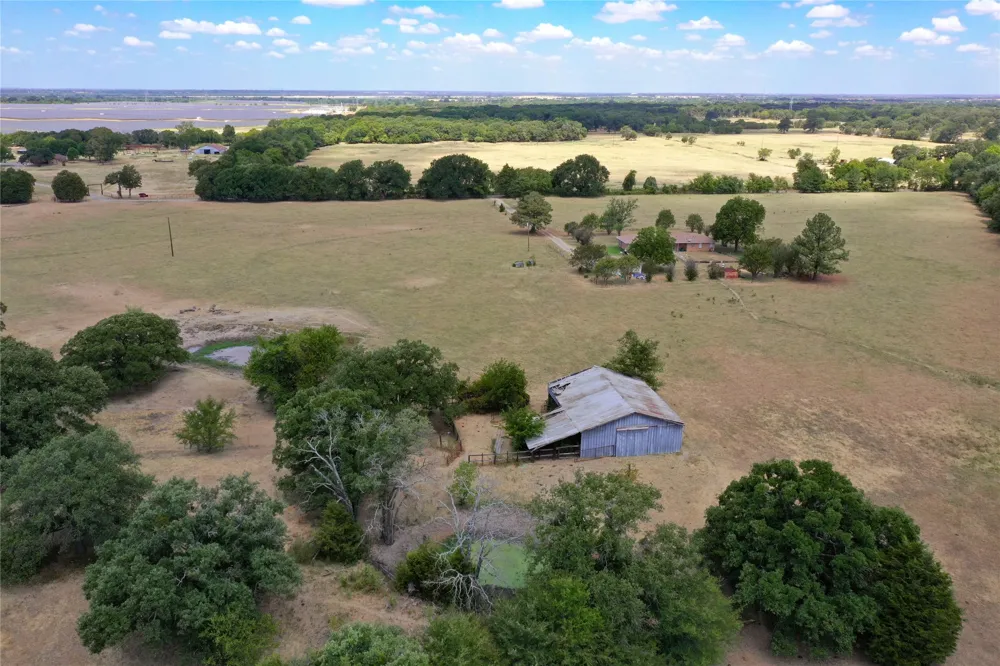 8627 CO RD 4096 Scurry, TX 75158