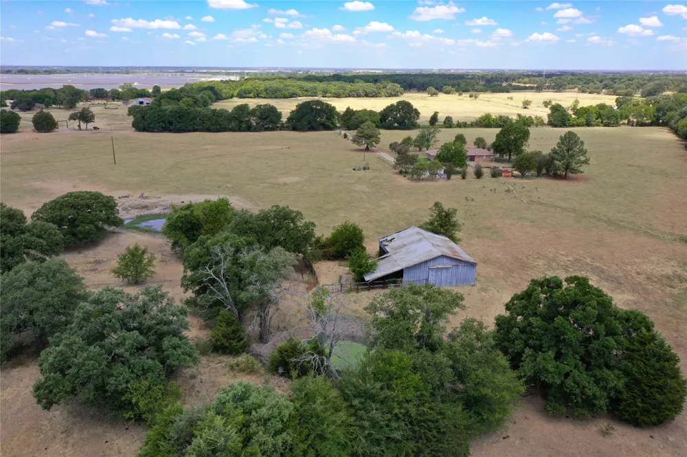 8627 CO RD 4096 Scurry, TX 75158