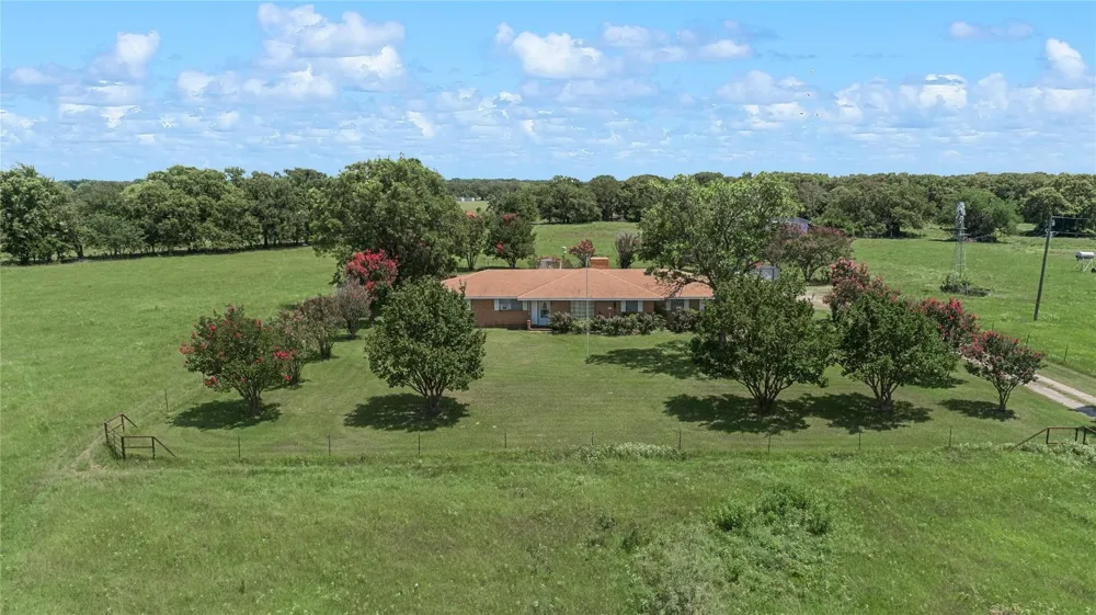 8627 CO RD 4096 Scurry, TX 75158