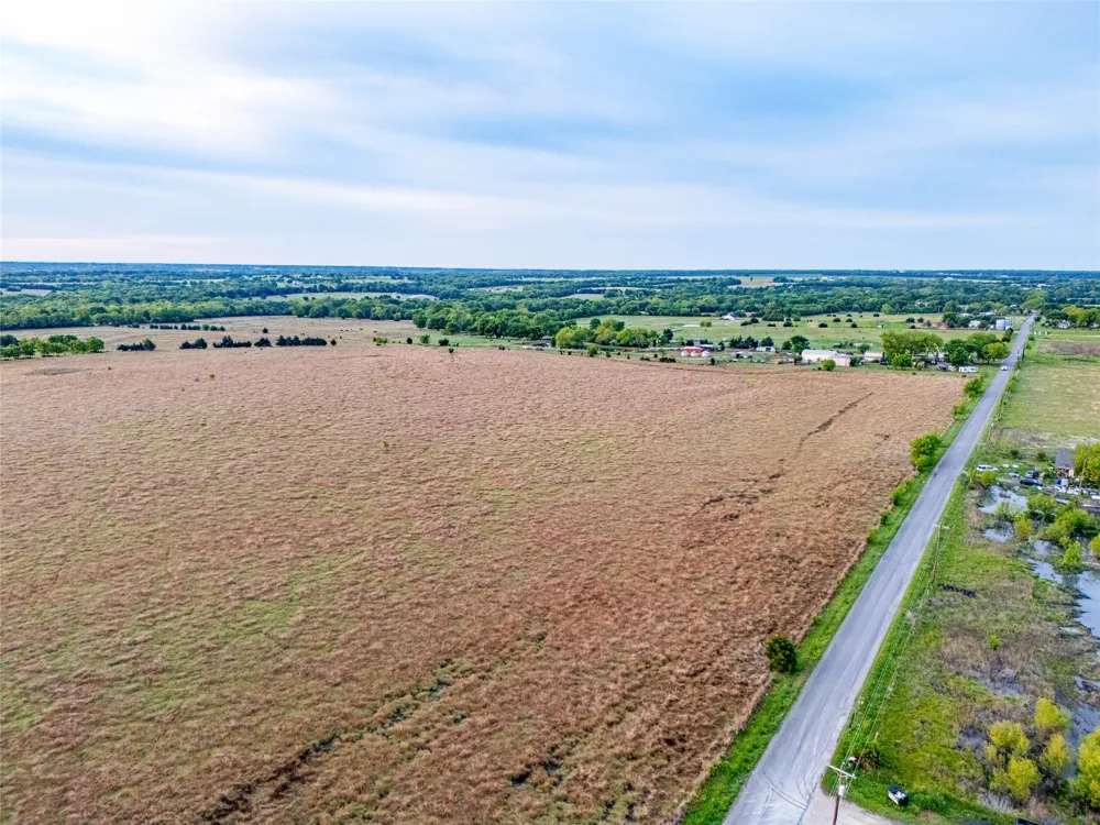 950 OLD IDA ROAD Sherman, TX 75090