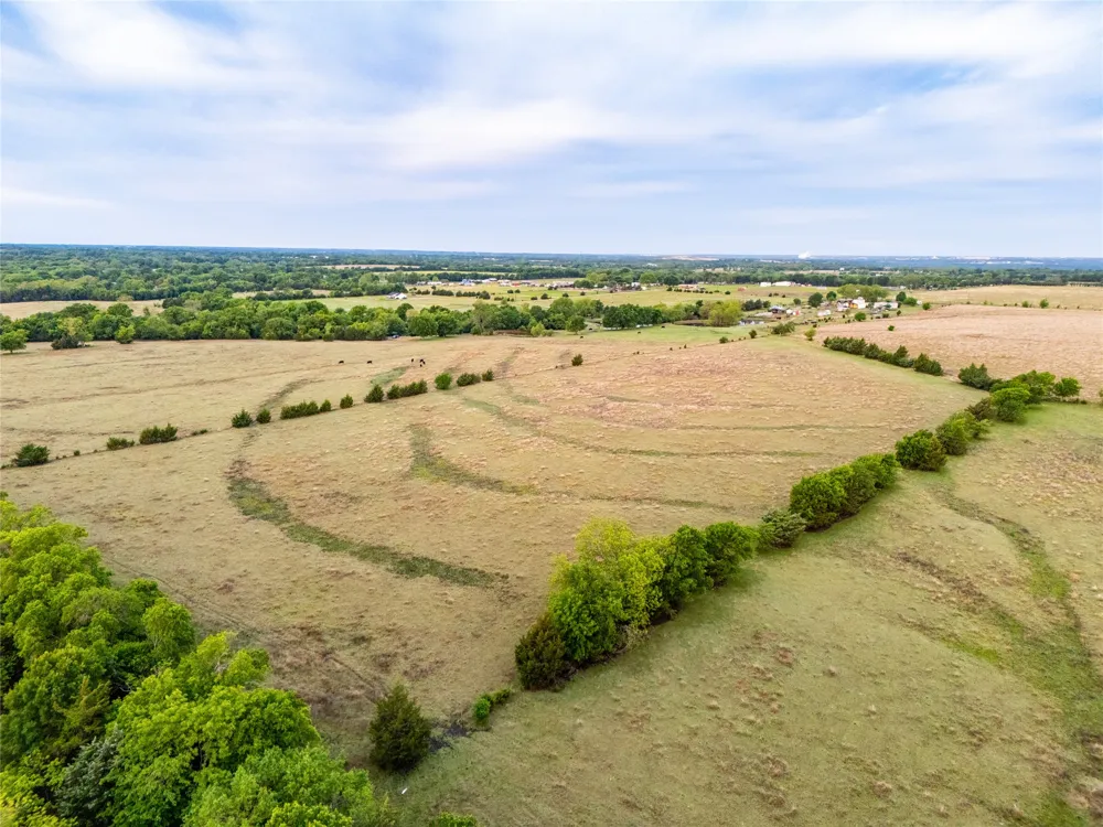 950 OLD IDA ROAD Sherman, TX 75090