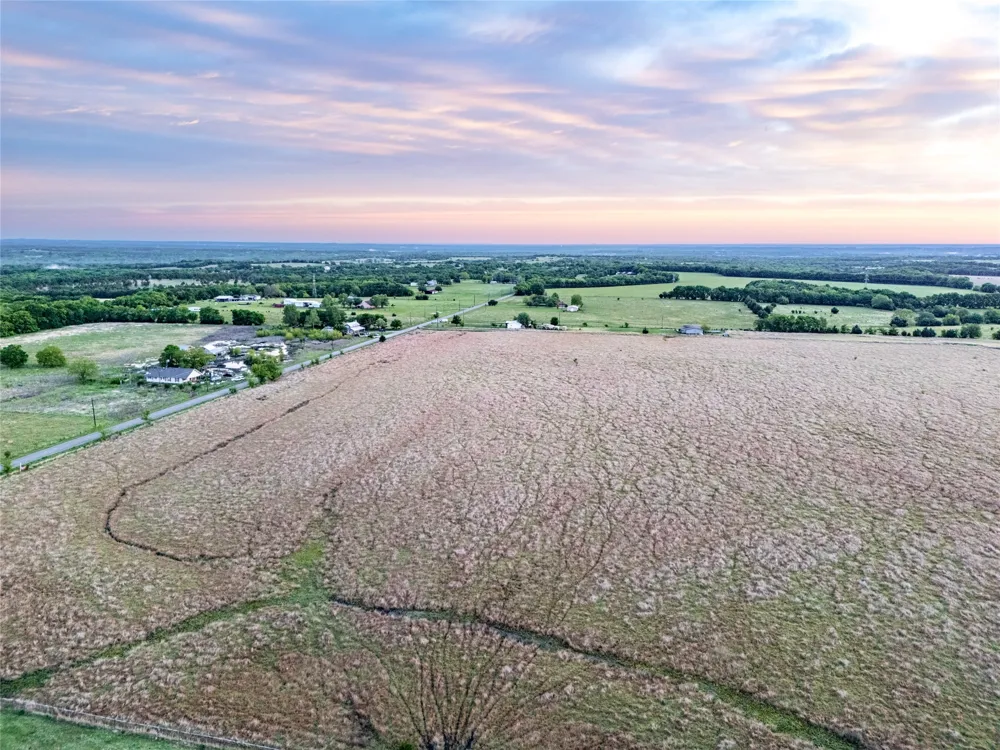 950 OLD IDA ROAD Sherman, TX 75090