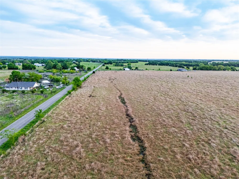950 OLD IDA ROAD Sherman, TX 75090