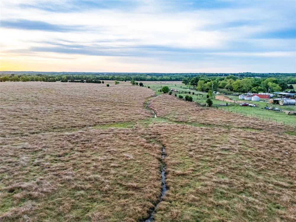 950 OLD IDA ROAD Sherman, TX 75090
