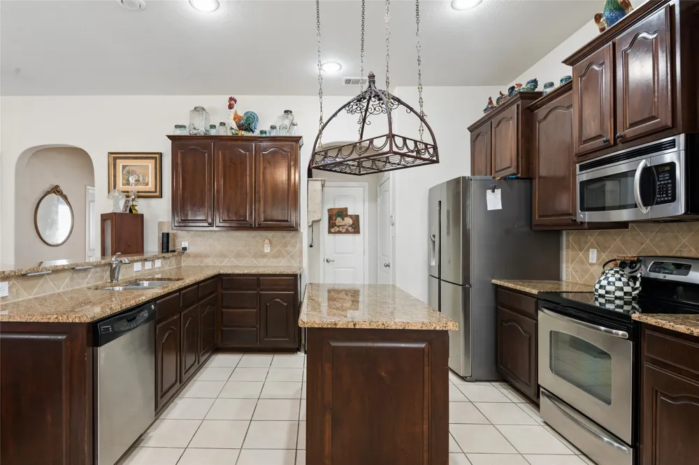 8957 Haas Drive Fort Worth, TX 76244