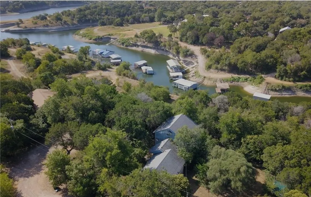 261 County Road 1766 Clifton, TX 76634