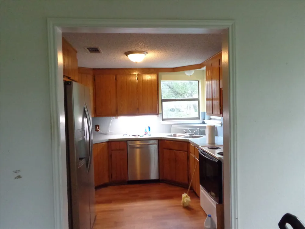 261 County Road 1766 Clifton, TX 76634