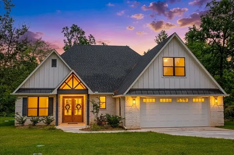 221 Brookside Drive