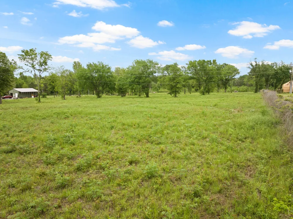2906 Jefferson Avenue Mt Pleasant, TX 75455