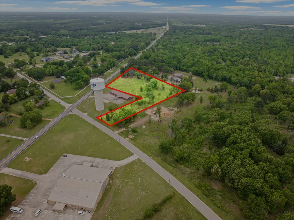 2906 Jefferson Avenue Mt Pleasant, TX 75455