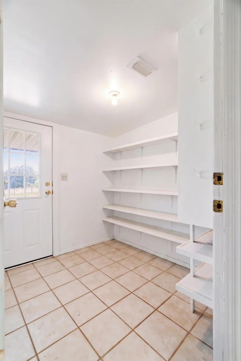 2000 COUNTY ROAD 2420 Honey Grove, TX 75446