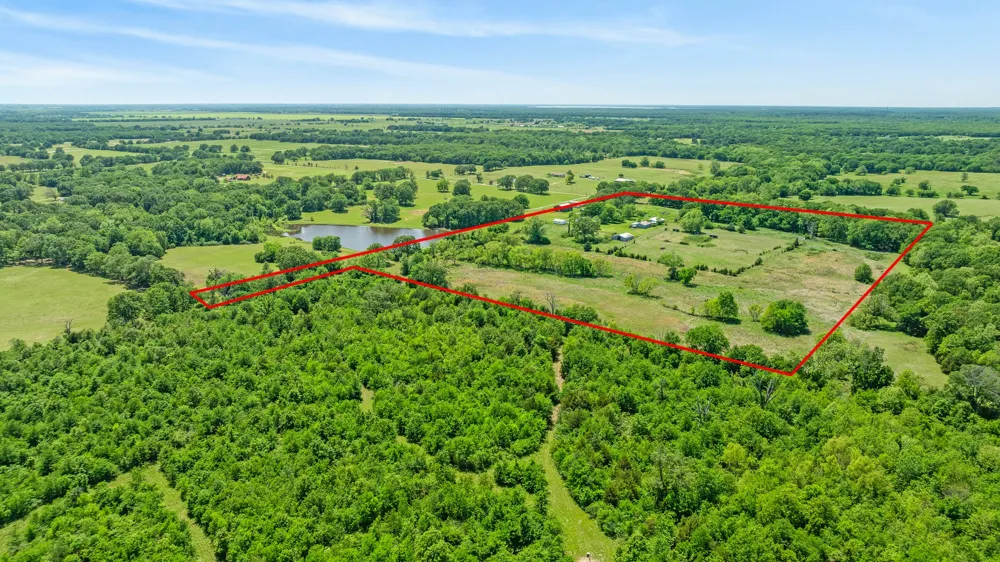 2000 COUNTY ROAD 2420 Honey Grove, TX 75446