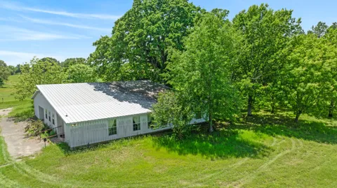 2000 COUNTY ROAD 2420