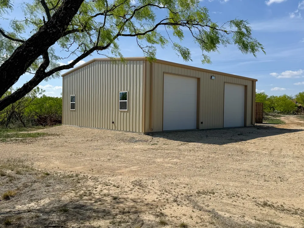 1124 County Road 322 Voss, TX 76888