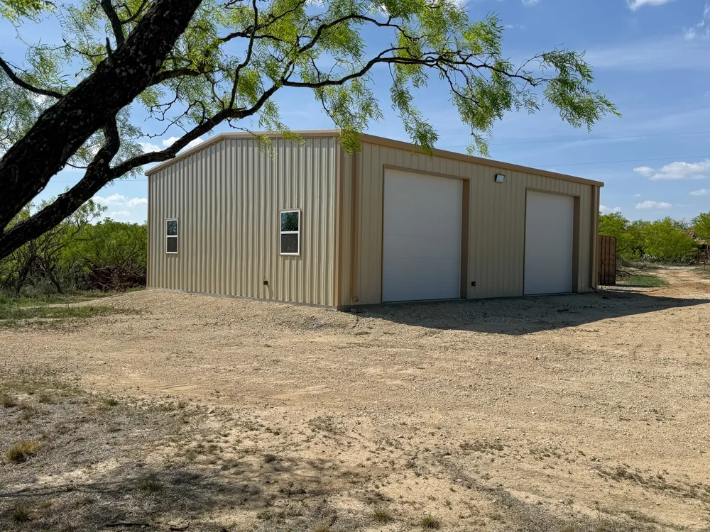 1124 County Road 322 Voss, TX 76888
