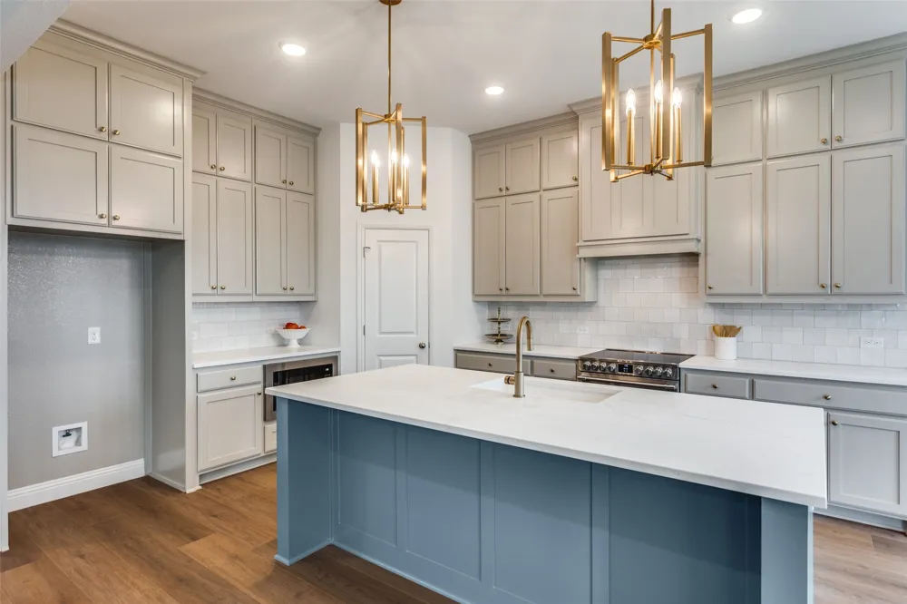 913 Triple Crown Court Willow Park, TX 76087