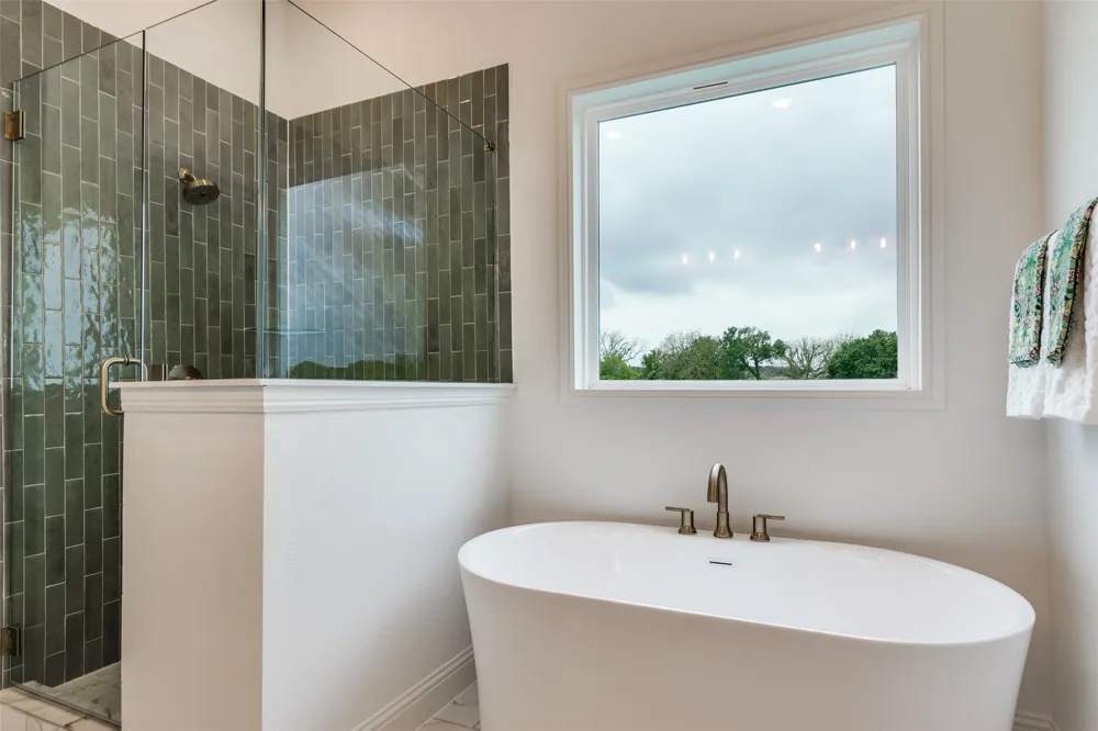 913 Triple Crown Court Willow Park, TX 76087