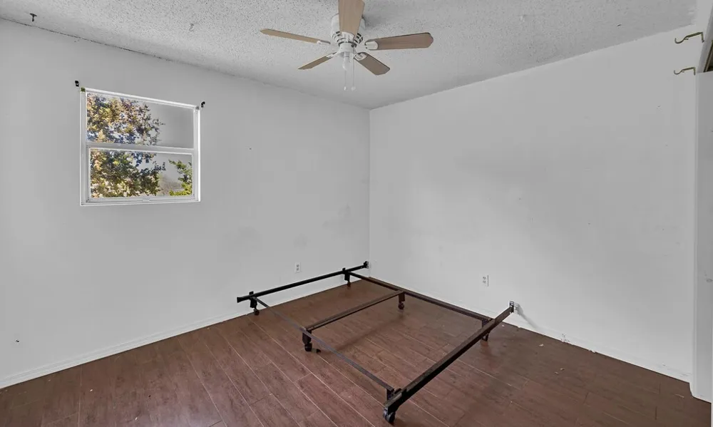 105 County Road 3590 China Spring, TX 76633